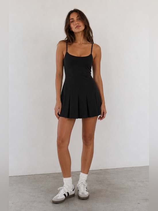 Abercrombie & Fitch Dresses & Skirts - Abercrombie & Fitch Traveler Pleated Tennis Dress Black Active Mini M
